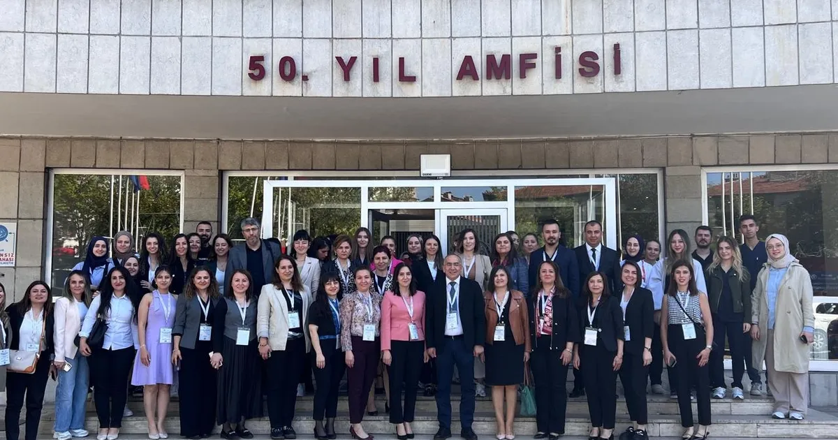 ankarada-ankara-cocuk-acil-ve-cocuk-yogun-bakim-hemsireligi-sempozyumu-gerceklestirildi-8w6DmUA5.webp