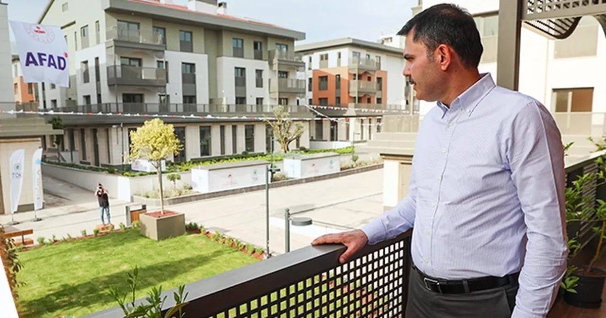 bakan-kurum-250-bininci-konut-haziranda-teslim-edilecek-WeHAdGgW.webp