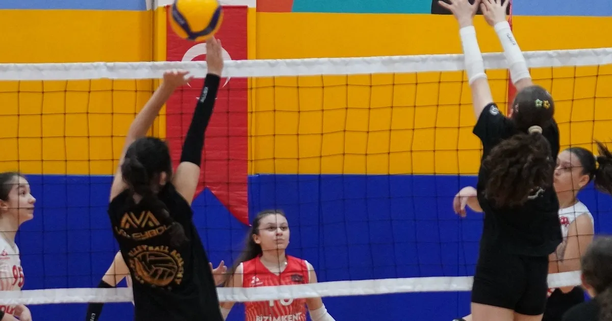 istanbul-beylikduzunde-voleybol-turnuvasi-basladi-QFCgudWj.webp