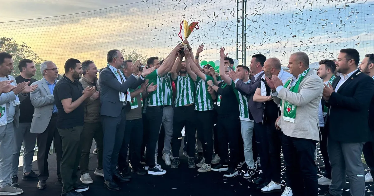 kestelde-birliktelik-sampiyonluk-getirdi-1TpM1Mxq.webp