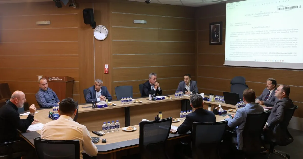 kocaelide-30-markete-ceza-kesildi-Y55UrCLL.webp