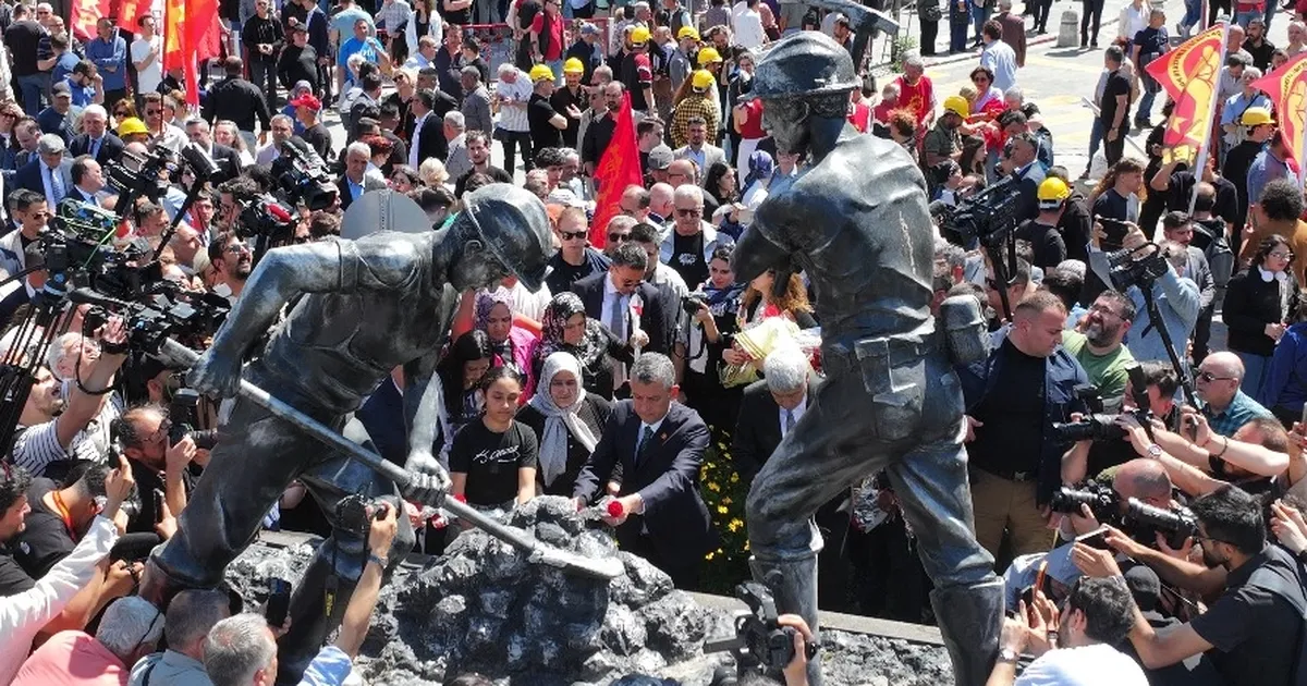 manisa-somada-maden-sehitleri-anma-toreni-duzenlendi-Zw9K9bfp.webp