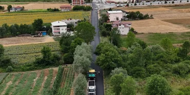 Başkan Alemdar, Kaynarca’da asfalt çalışmalarını yerinde takip etti